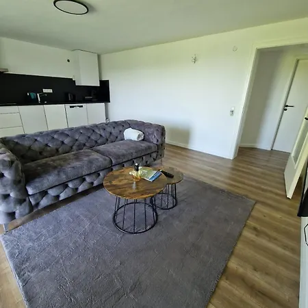 Forest Apartment Hoehr-Grenzhausen